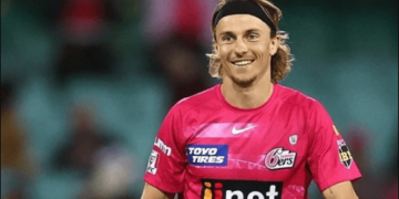 Tom Curran